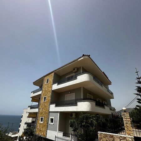 Ylli'S Apartments Sarandë 外观 照片