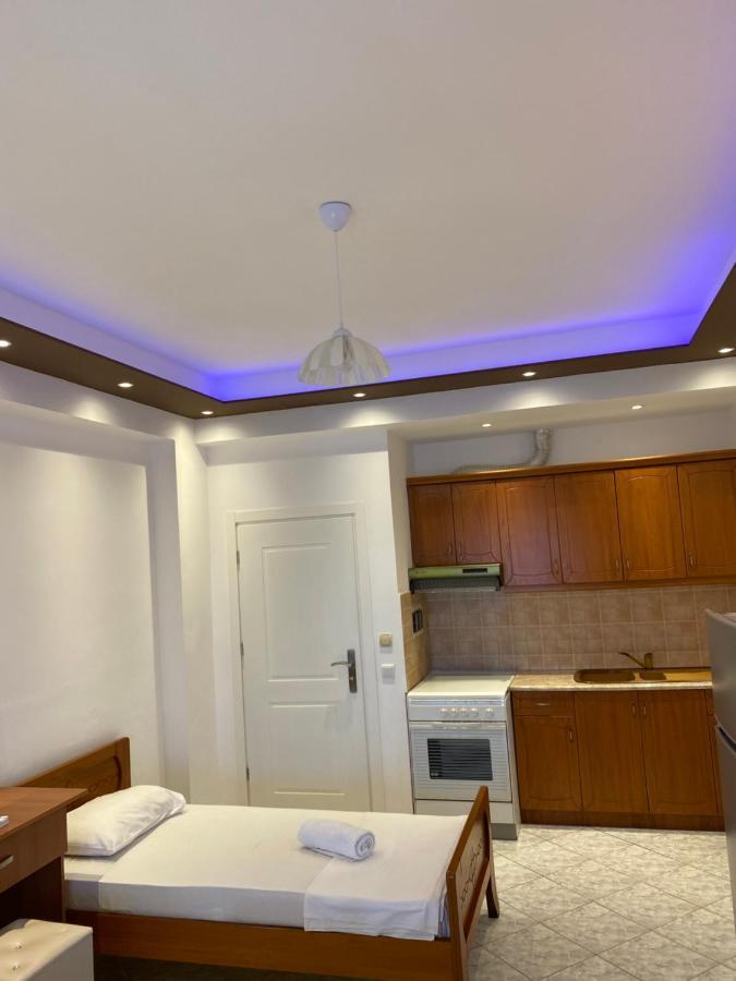 Ylli'S Apartments Sarandë 外观 照片