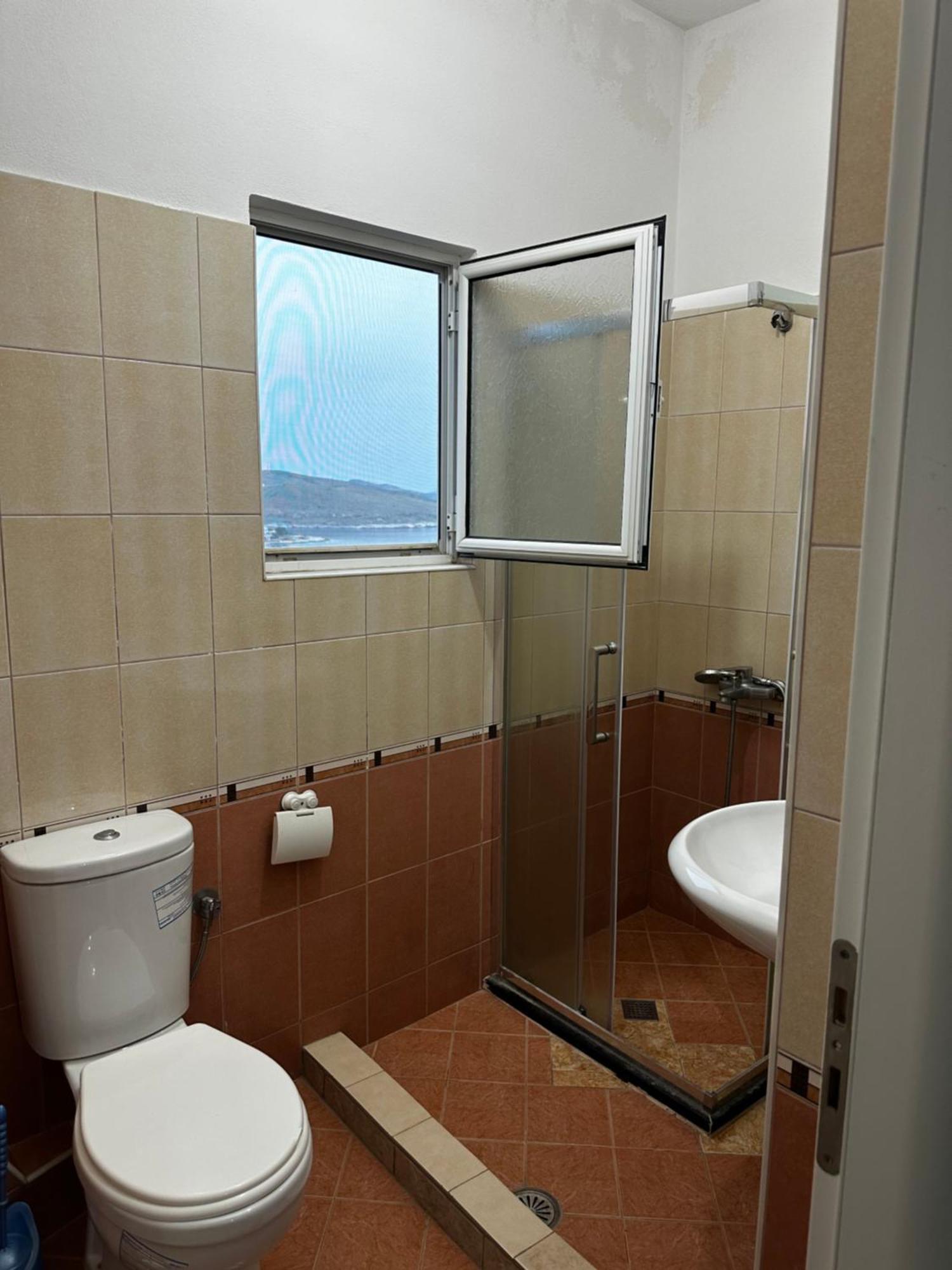 Ylli'S Apartments Sarandë 外观 照片