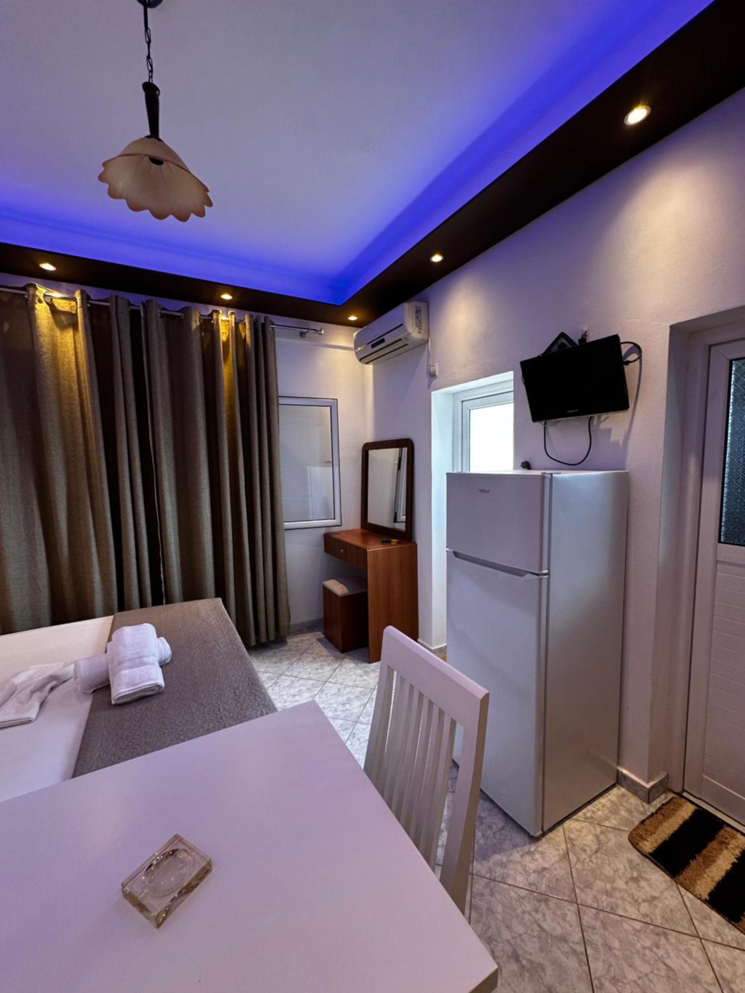Ylli'S Apartments Sarandë 外观 照片