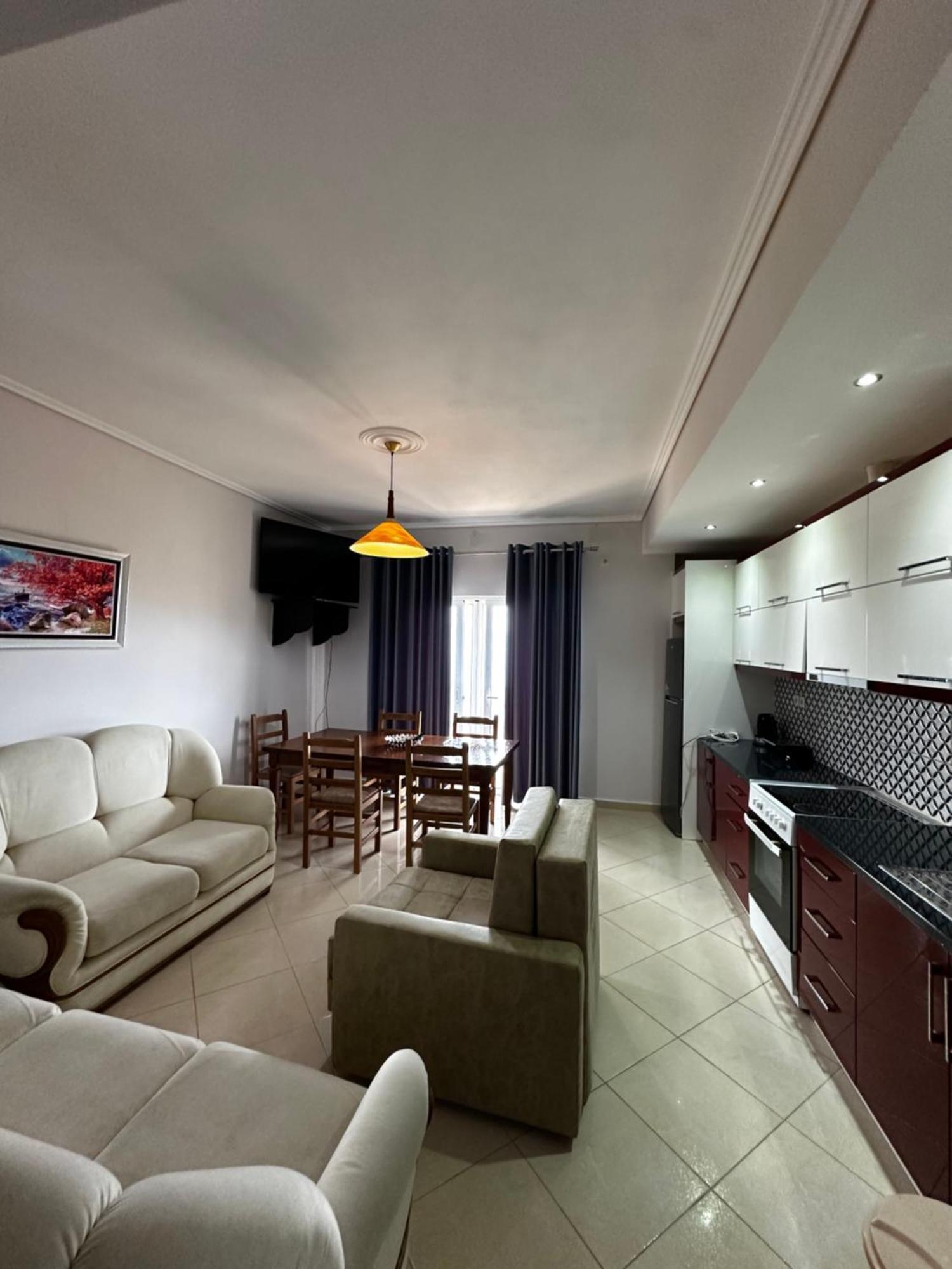 Ylli'S Apartments Sarandë 外观 照片